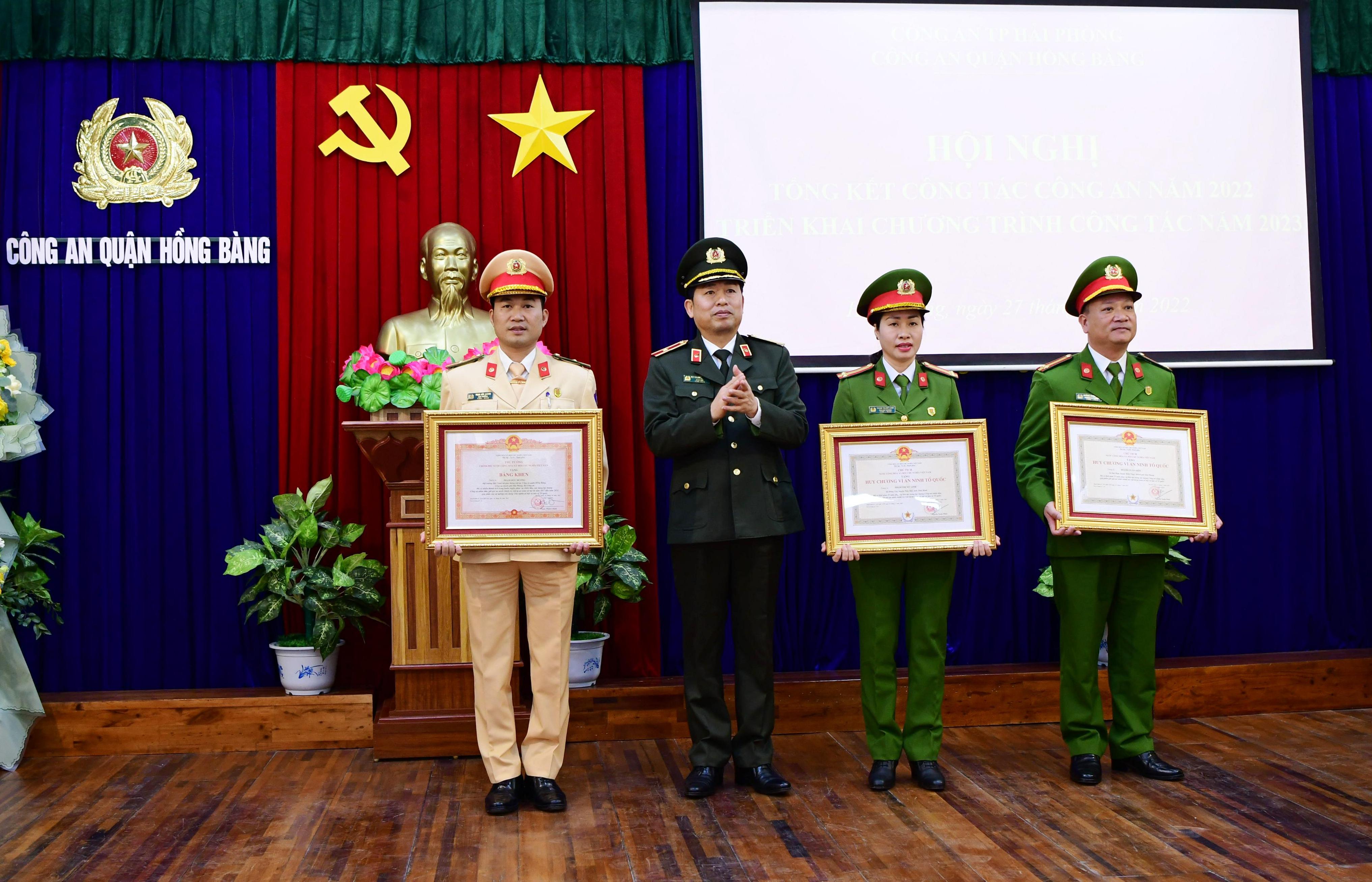 Công an quận Hồng Bàng tổng kết năm 2022, triển khai chương trình công tác Công an năm 2023